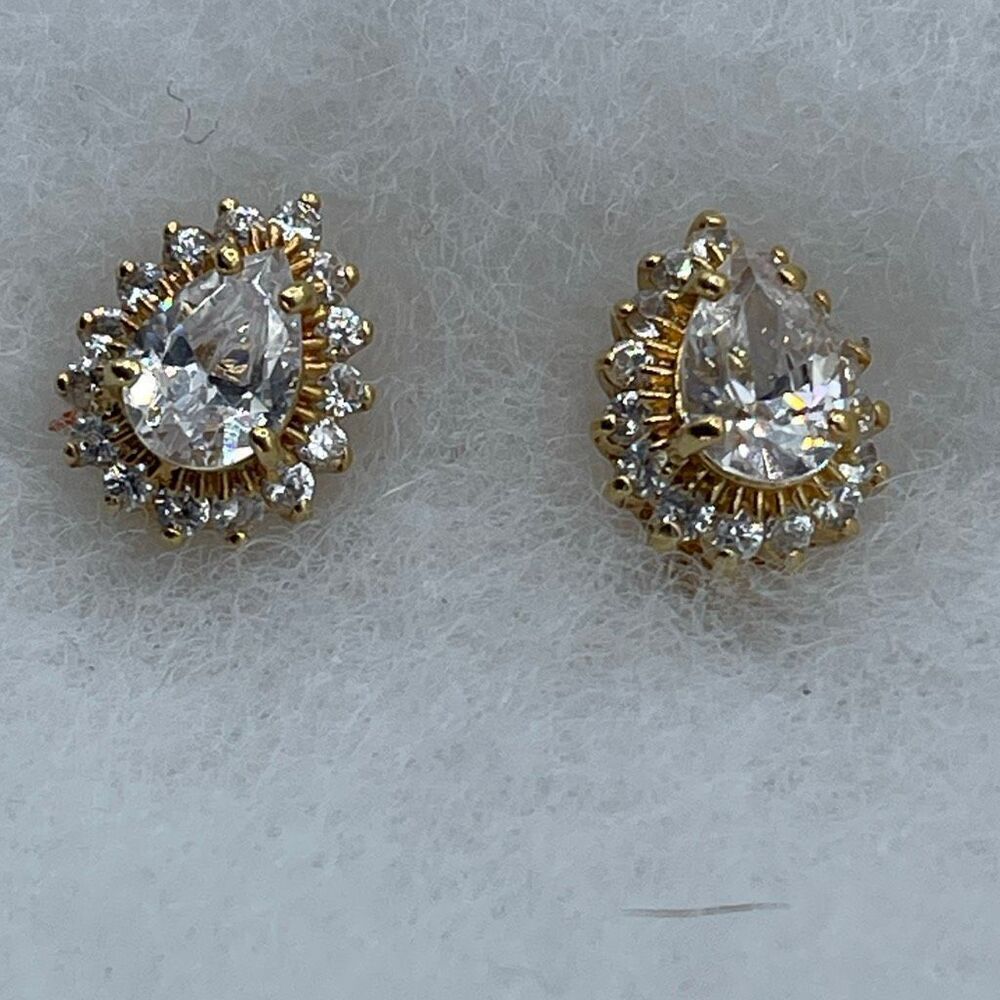 Vintage clip pear shaped halo style clip earrings